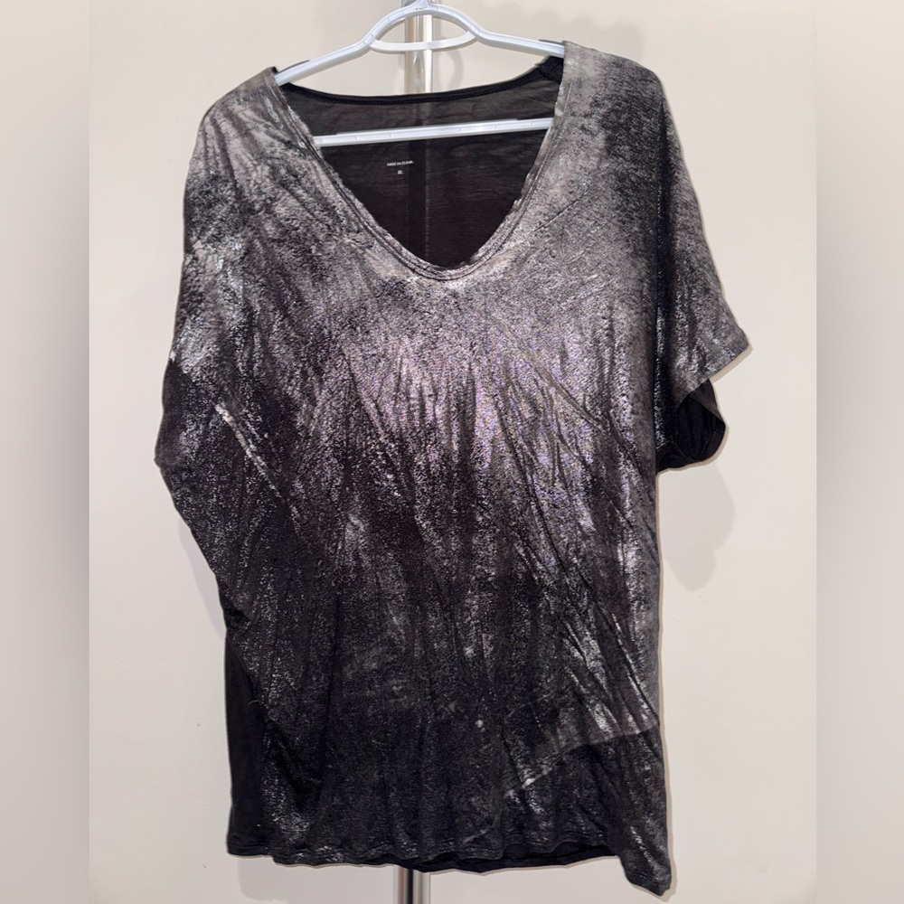 Calvin Klein Jeans Metallic Black V-Neck Tee